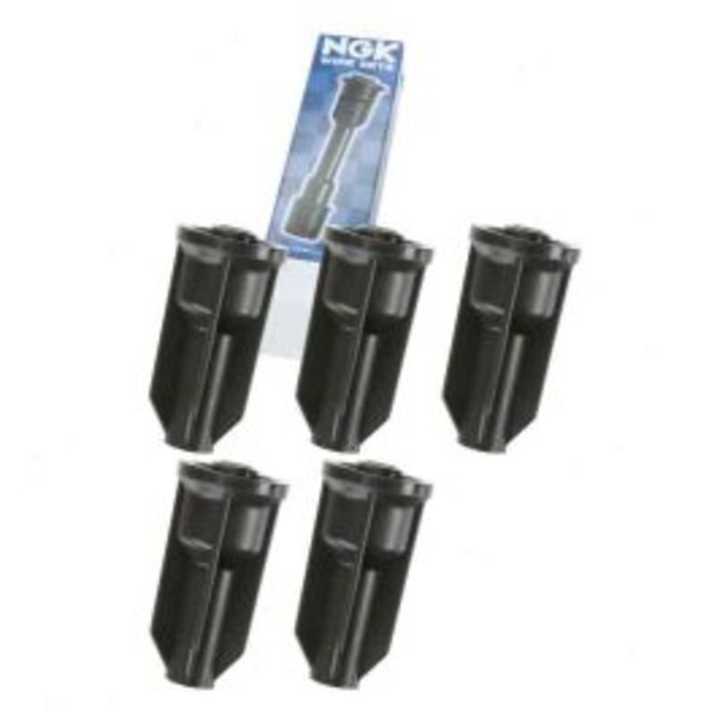 5 pc NGK Ignition Coil Boots for 2004-2006 Chevrolet Colorado 3.5L L5