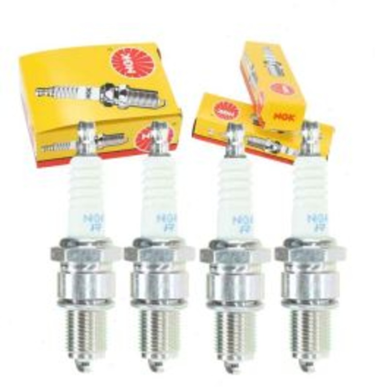 4 pc NGK Standard Spark Plugs for 1974 Nissan B210 1.3L L4