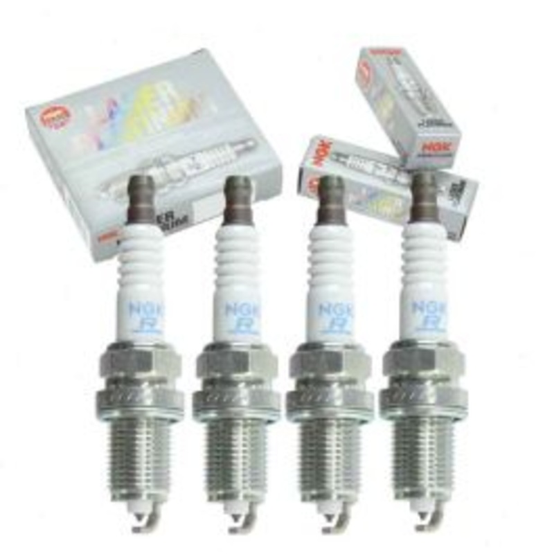 4 pc NGK Laser Platinum Spark Plugs for 1992-1995 Toyota MR2 2.2L L4