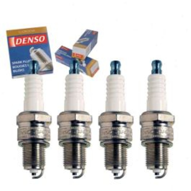4 pc DENSO Standard U-Groove Spark Plugs for 1974-1976 Nissan 610 2.0L L4