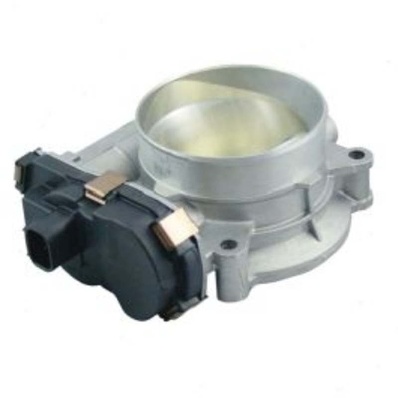 Hitachi Fuel Injection Throttle Body for 2009-2010 Hummer H3T 5.3L V8