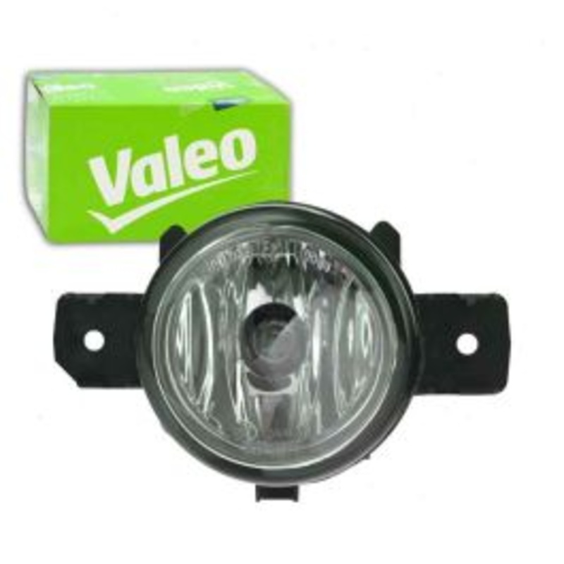 Valeo Front Right Fog Light for 2007-2015 Nissan Maxima