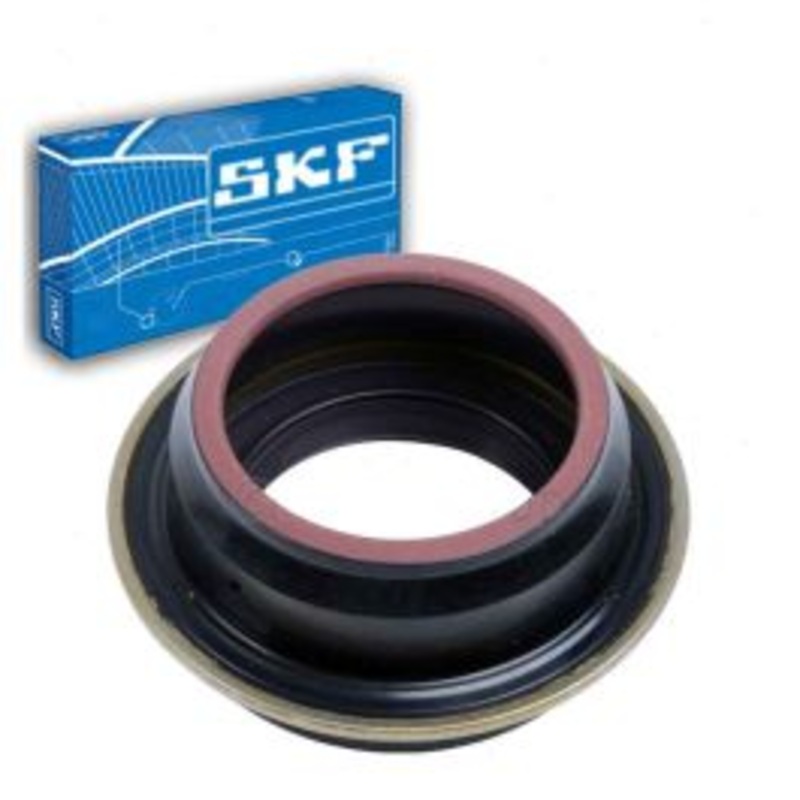 SKF Rear Transfer Case Output Shaft Seal for 1998-1999 GMC K1500