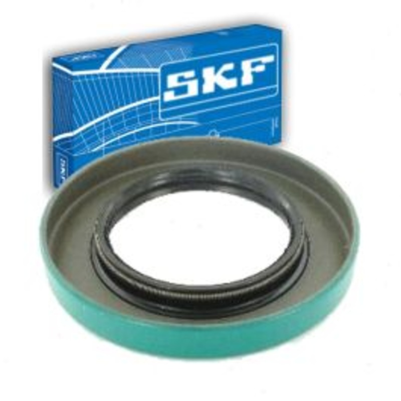 SKF Rear Wheel Seal for 1975-1979 Ford E-100 Econoline Club Wagon